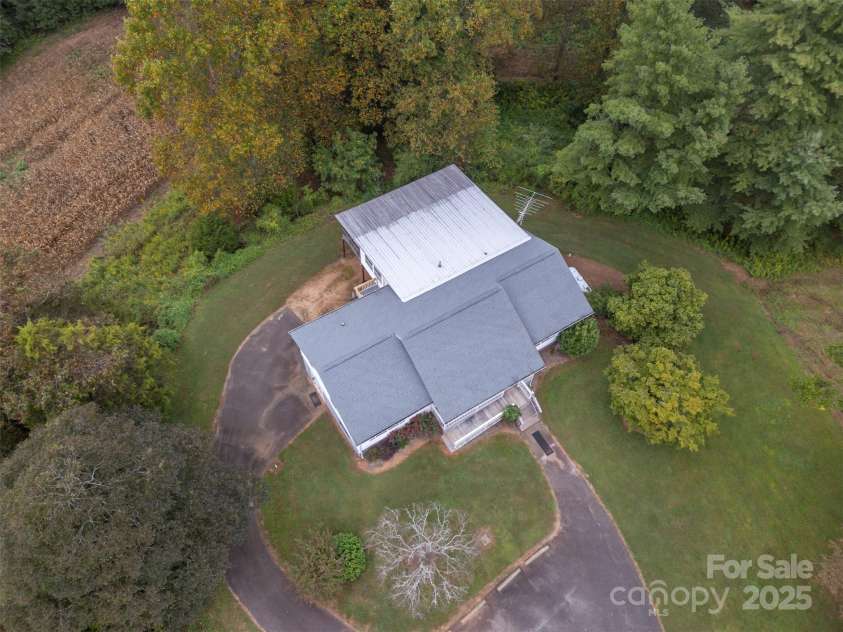 208 Cherry Mountain Road, Bostic, NC 28018.  MLS# CAR4237991, YatesRealty ID 4995. 