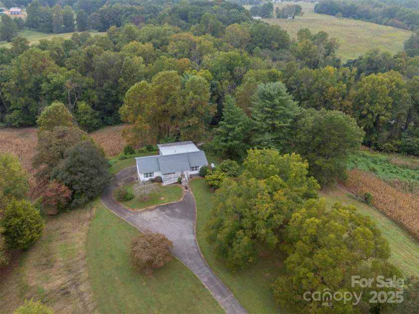 208 Cherry Mountain Road, Bostic, NC 28018.  MLS# CAR4237991, YatesRealty ID 4995. 