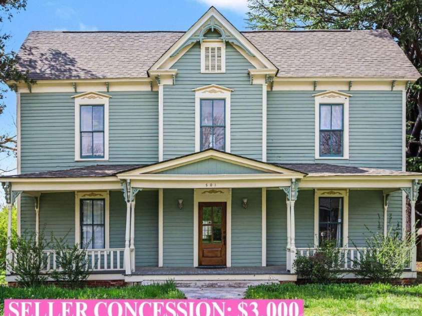 501 Lafayette Street, Salisbury, NC 28144.  MLS# CAR4359904, YatesRealty ID 4995. 