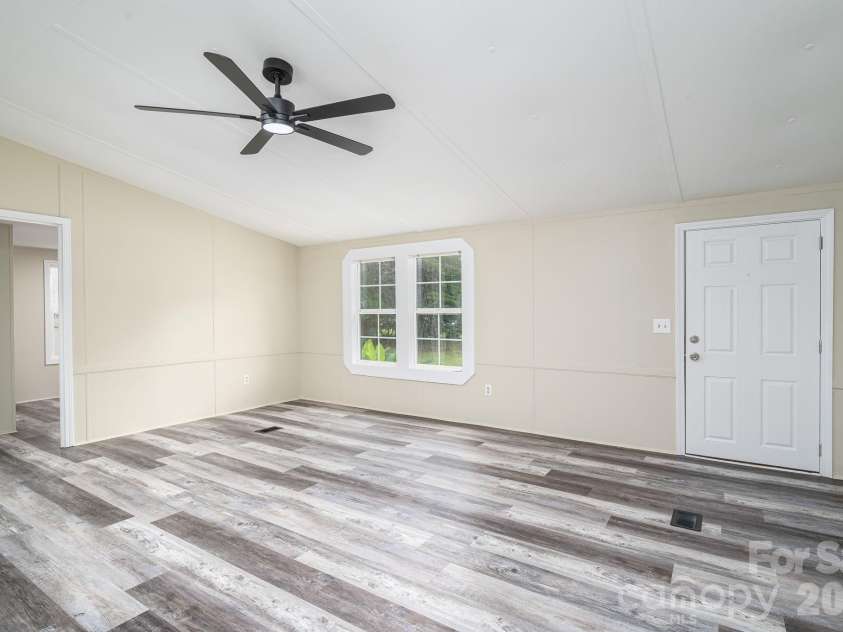 3515 Jeanette Drive, Iron Station, NC 28080.  MLS# CAR4420085, YatesRealty ID 49950. 