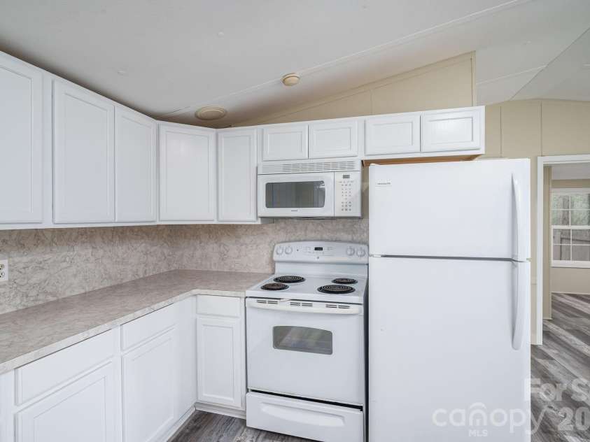 3515 Jeanette Drive, Iron Station, NC 28080.  MLS# CAR4420085, YatesRealty ID 49950. 