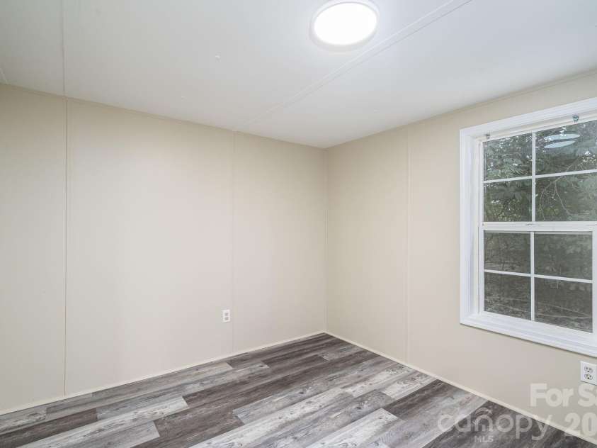 3515 Jeanette Drive, Iron Station, NC 28080.  MLS# CAR4420085, YatesRealty ID 49950. 