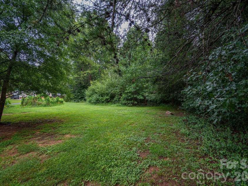 3515 Jeanette Drive, Iron Station, NC 28080.  MLS# CAR4420085, YatesRealty ID 49950. 