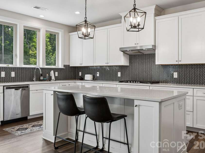 263 Forsythia Lane, Tega Cay, SC 29708.  MLS# CAR4422794, YatesRealty ID 49953. 