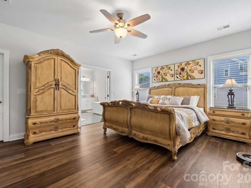 263 Forsythia Lane, Tega Cay, SC 29708.  MLS# CAR4422794, YatesRealty ID 49953. 
