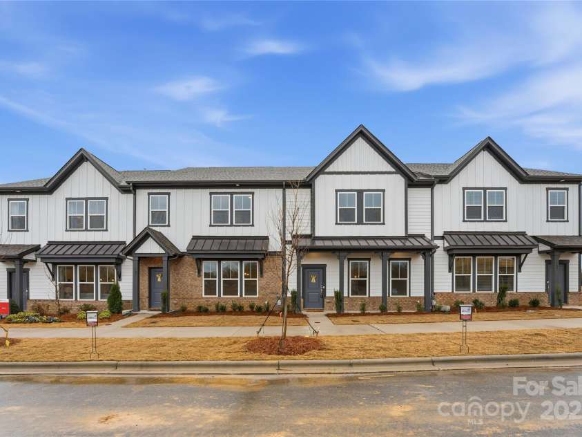 105 Silver Fleet Drive, Indian Trail, NC 28079.  MLS# CAR4317852, YatesRealty ID 49954. 105 Silver Fleet Drive ~ Ready Now