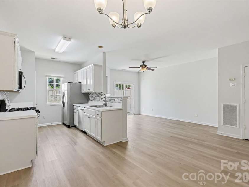 9610 Walkers Glen Drive, Concord, NC 28027.  MLS# CAR4422715, YatesRealty ID 49954. 