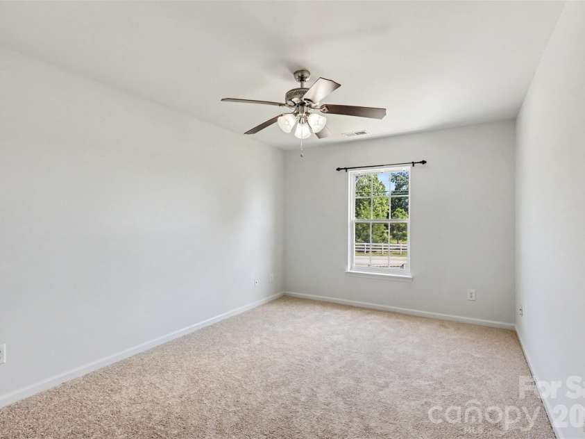 9610 Walkers Glen Drive, Concord, NC 28027.  MLS# CAR4422715, YatesRealty ID 49954. 