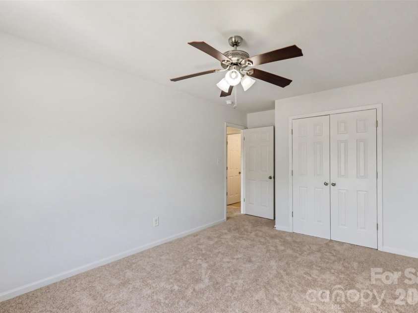 9610 Walkers Glen Drive, Concord, NC 28027.  MLS# CAR4422715, YatesRealty ID 49954. 