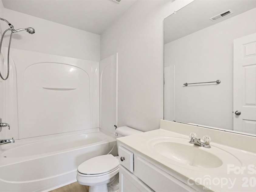 9610 Walkers Glen Drive, Concord, NC 28027.  MLS# CAR4422715, YatesRealty ID 49954. 