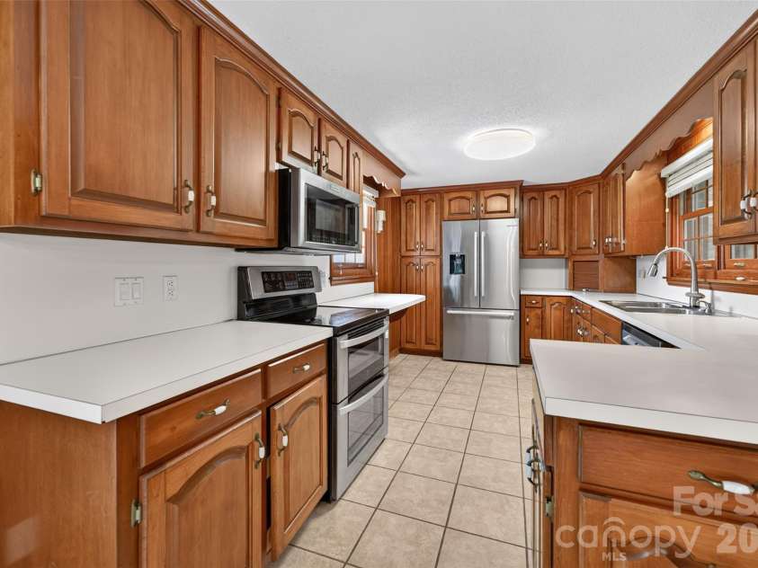 2639 Mount Olive Church Road, Newton, NC 28658.  MLS# CAR4420840, YatesRealty ID 49956. 