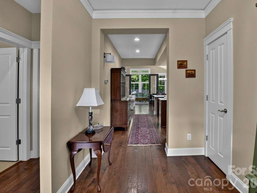 323 Fennel Dun Circle, Biltmore Lake, NC 28715.  MLS# CAR4421442, YatesRealty ID 49958. 