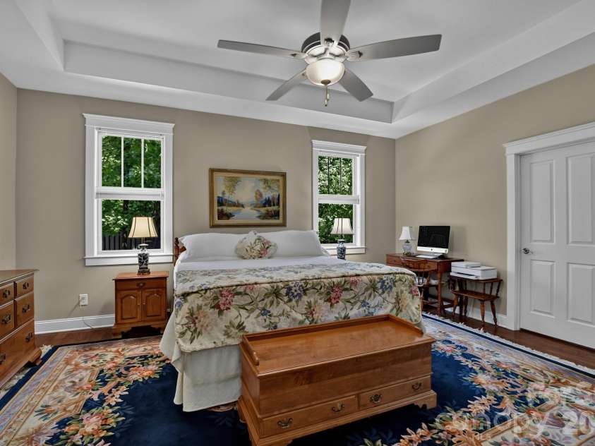 323 Fennel Dun Circle, Biltmore Lake, NC 28715.  MLS# CAR4421442, YatesRealty ID 49958. 