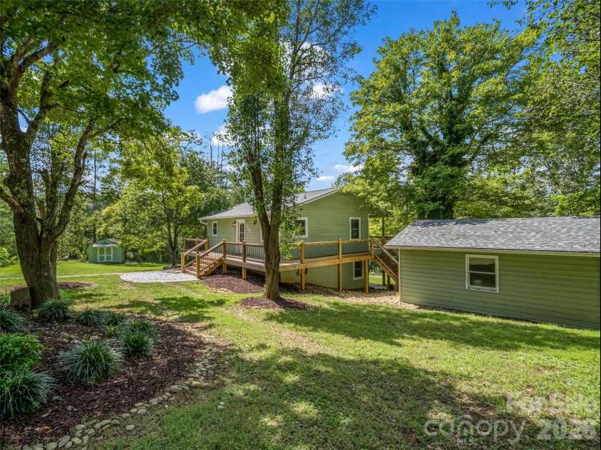 106 Bobwhite Avenue, Lake Lure, NC 28746.  MLS# CAR4423370, YatesRealty ID 49965. 
