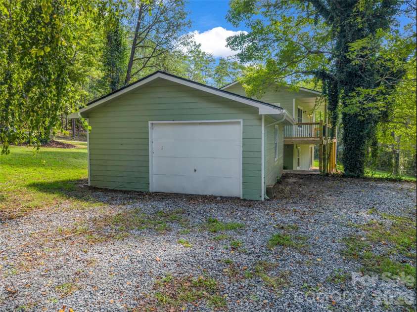 106 Bobwhite Avenue, Lake Lure, NC 28746.  MLS# CAR4423370, YatesRealty ID 49965. 