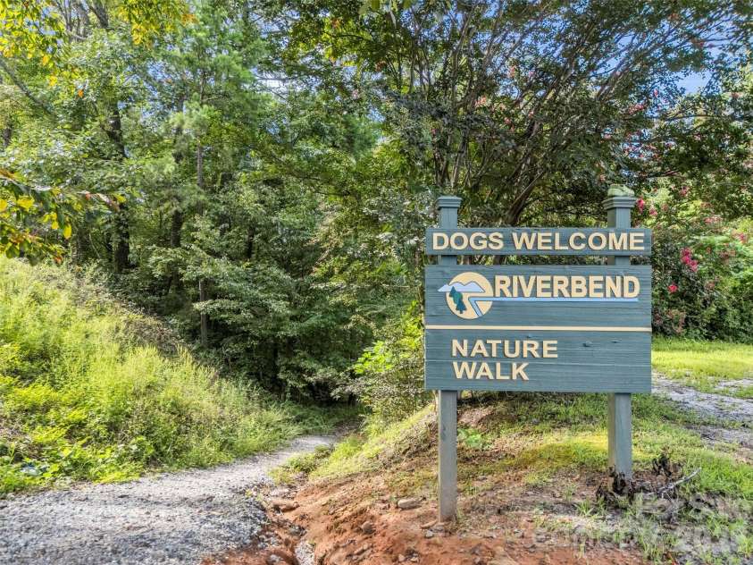 106 Bobwhite Avenue, Lake Lure, NC 28746.  MLS# CAR4423370, YatesRealty ID 49965. 