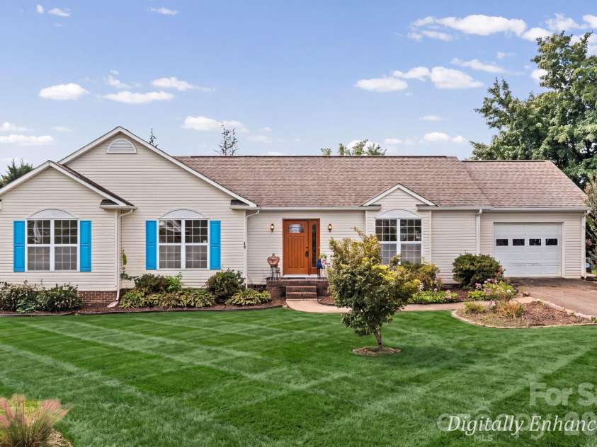 103 Blairfield Court, North Wilkesboro, NC 28659.  MLS# CAR4423371, YatesRealty ID 49967. 