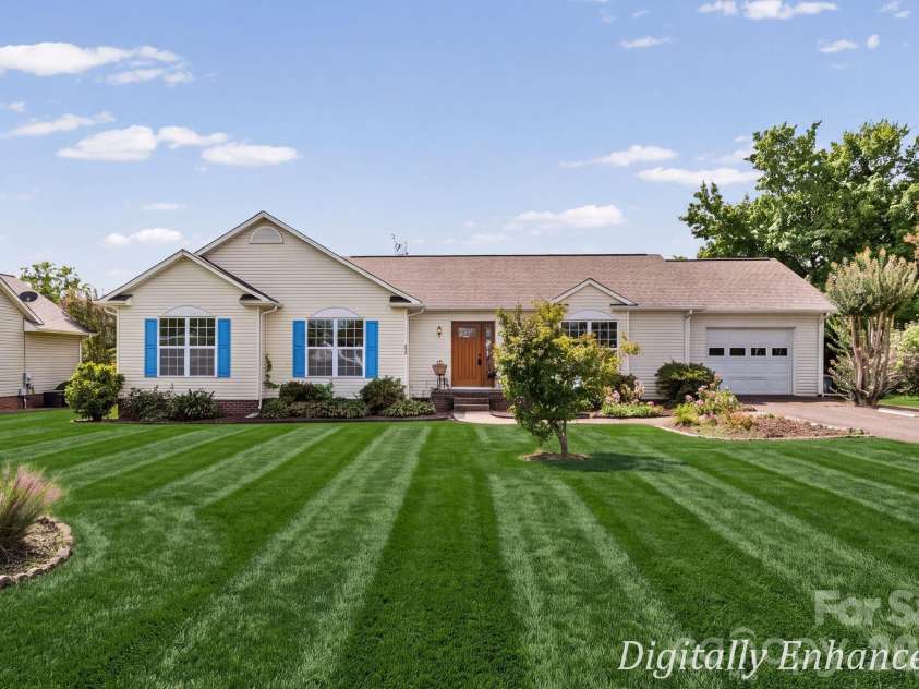 103 Blairfield Court, North Wilkesboro, NC 28659.  MLS# CAR4423371, YatesRealty ID 49967. 
