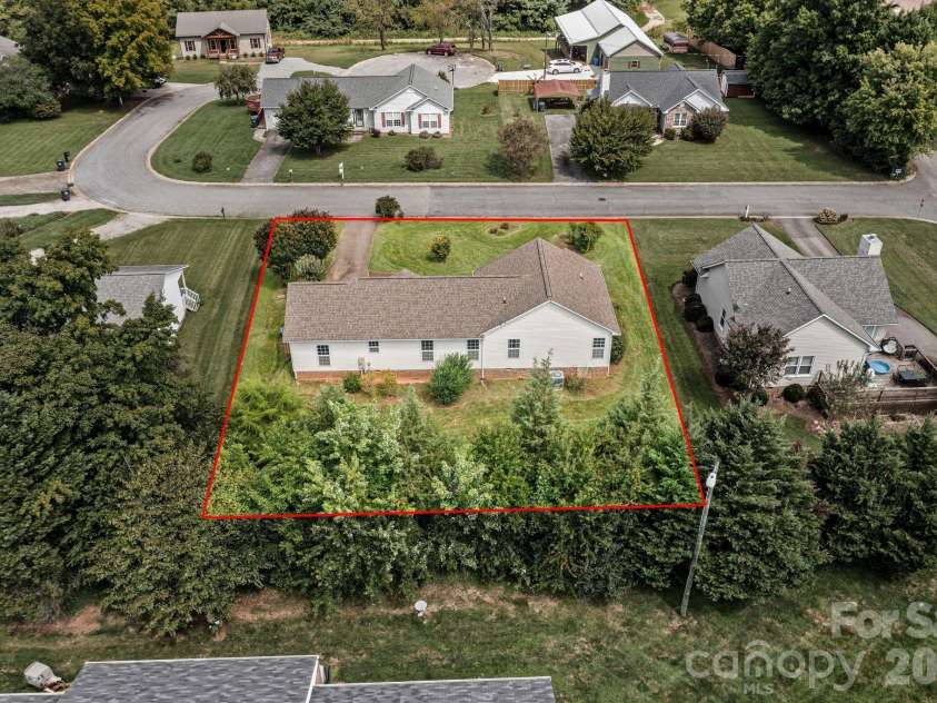 103 Blairfield Court, North Wilkesboro, NC 28659.  MLS# CAR4423371, YatesRealty ID 49967. 