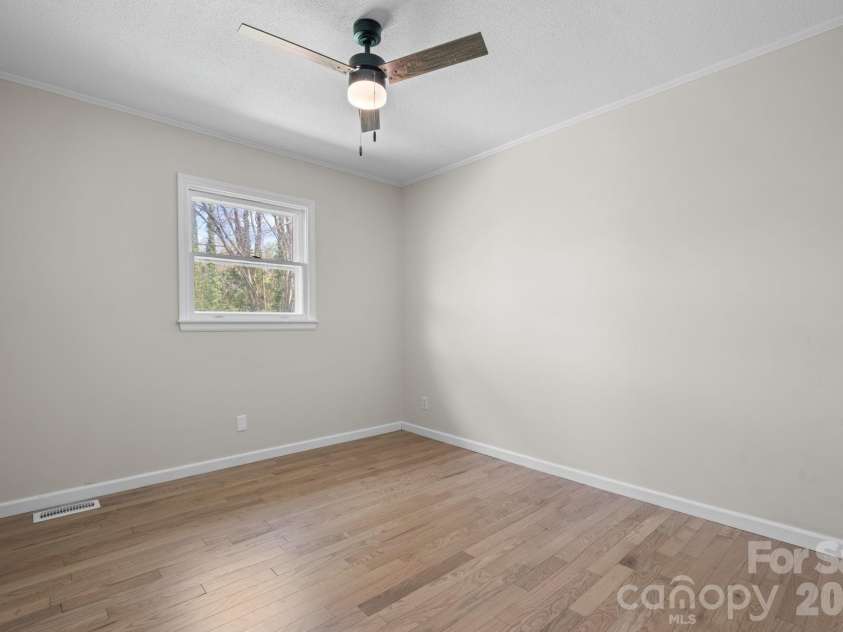 307 Park Drive, Stanley, NC 28164.  MLS# CAR4359608, YatesRealty ID 4997. Bedroom 3