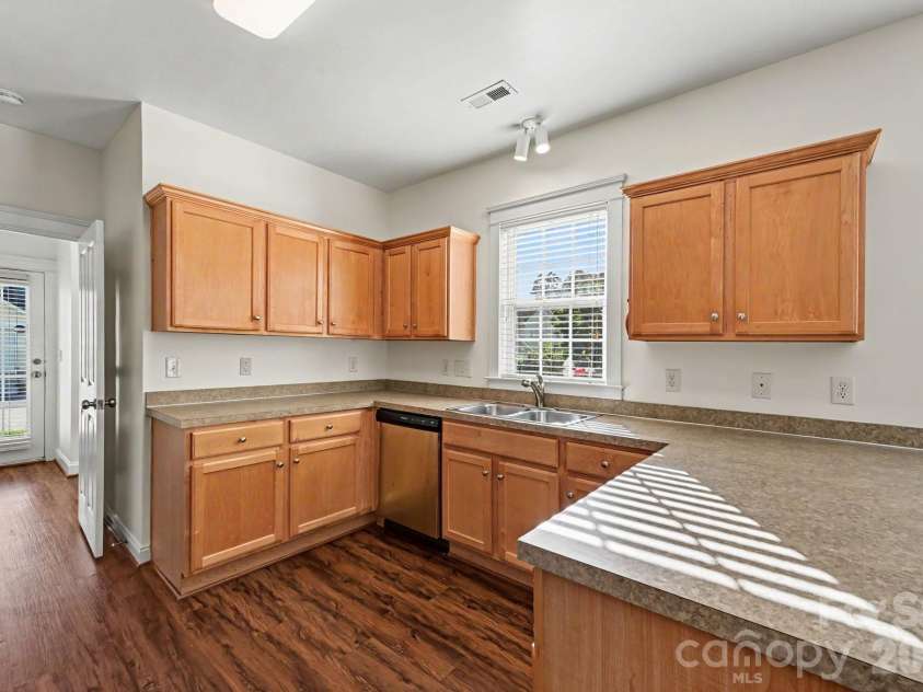 13640 Swinton Road, Huntersville, NC 28078.  MLS# CAR4423157, YatesRealty ID 49972. 