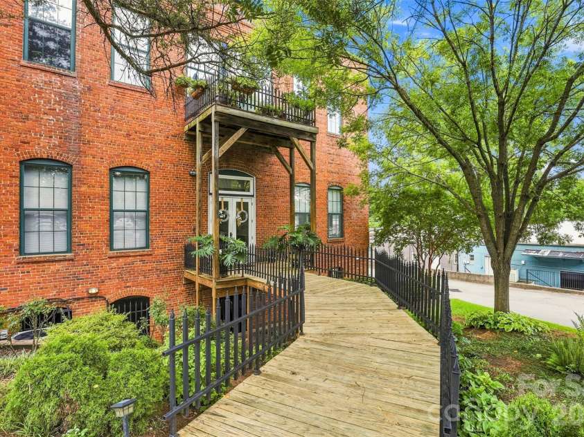 102 Russell Street, Easley, SC 29640.  MLS# CAR4422396, YatesRealty ID 49974. 