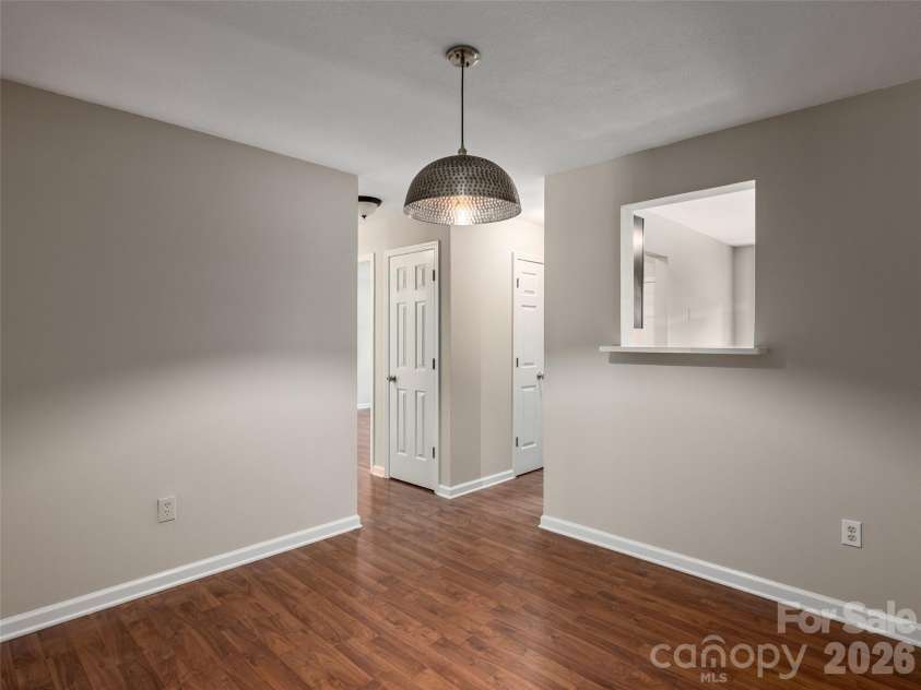 507 Carlyle Way, Asheville, NC 28803.  MLS# CAR4423456, YatesRealty ID 49976. 