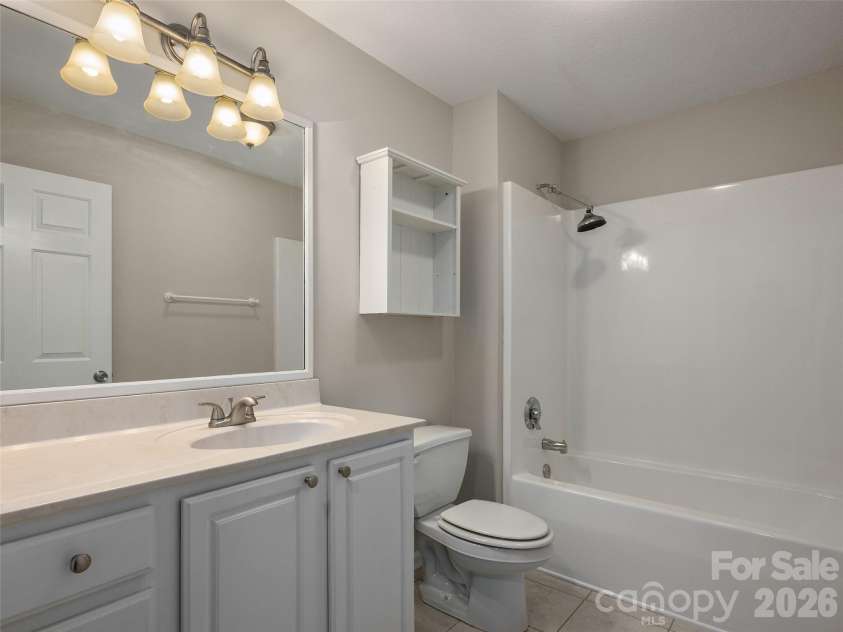 507 Carlyle Way, Asheville, NC 28803.  MLS# CAR4423456, YatesRealty ID 49976. 