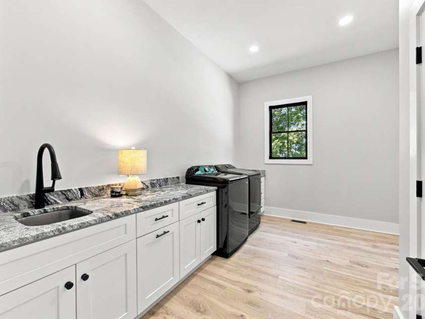 720 Trexler Loop, Salisbury, NC 28144.  MLS# CAR4423451, YatesRealty ID 49979. 