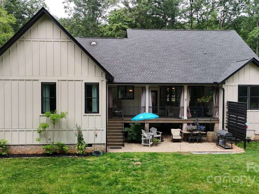 2656 Lee Lawing Road, Lincolnton, NC 28092.  MLS# CAR4263090, YatesRealty ID 4998. 