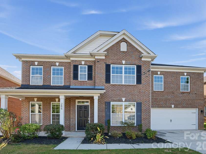 284 Oakbourne Lane, Rock Hill, SC 29732.  MLS# CAR4423457, YatesRealty ID 49981. 