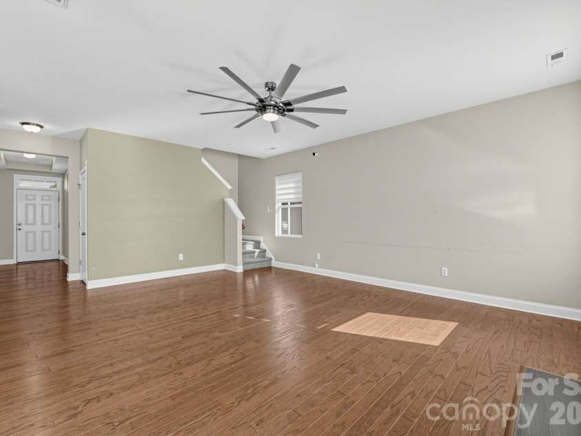 284 Oakbourne Lane, Rock Hill, SC 29732.  MLS# CAR4423457, YatesRealty ID 49981. 