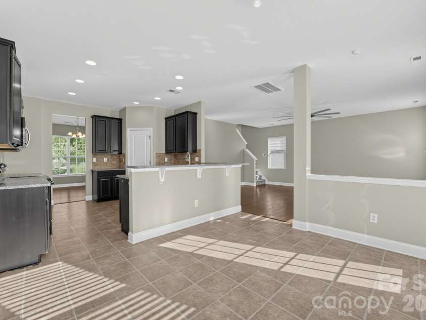 284 Oakbourne Lane, Rock Hill, SC 29732.  MLS# CAR4423457, YatesRealty ID 49981. 