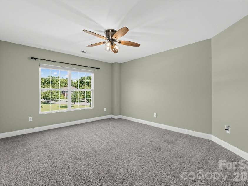 284 Oakbourne Lane, Rock Hill, SC 29732.  MLS# CAR4423457, YatesRealty ID 49981. 