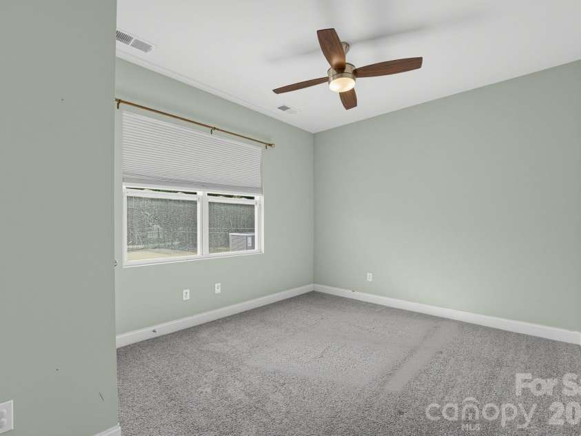 284 Oakbourne Lane, Rock Hill, SC 29732.  MLS# CAR4423457, YatesRealty ID 49981. 
