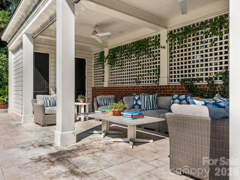 1811 Queens Road, Charlotte, NC 28207.  MLS# CAR4423142, YatesRealty ID 49982. 