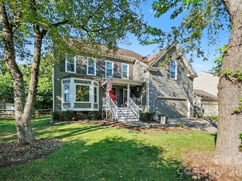 9433 Harris Glen Drive, Charlotte, NC 28269.  MLS# CAR4420751, YatesRealty ID 49983. 