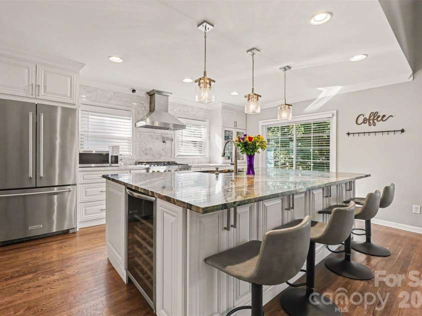 9433 Harris Glen Drive, Charlotte, NC 28269.  MLS# CAR4420751, YatesRealty ID 49983. 