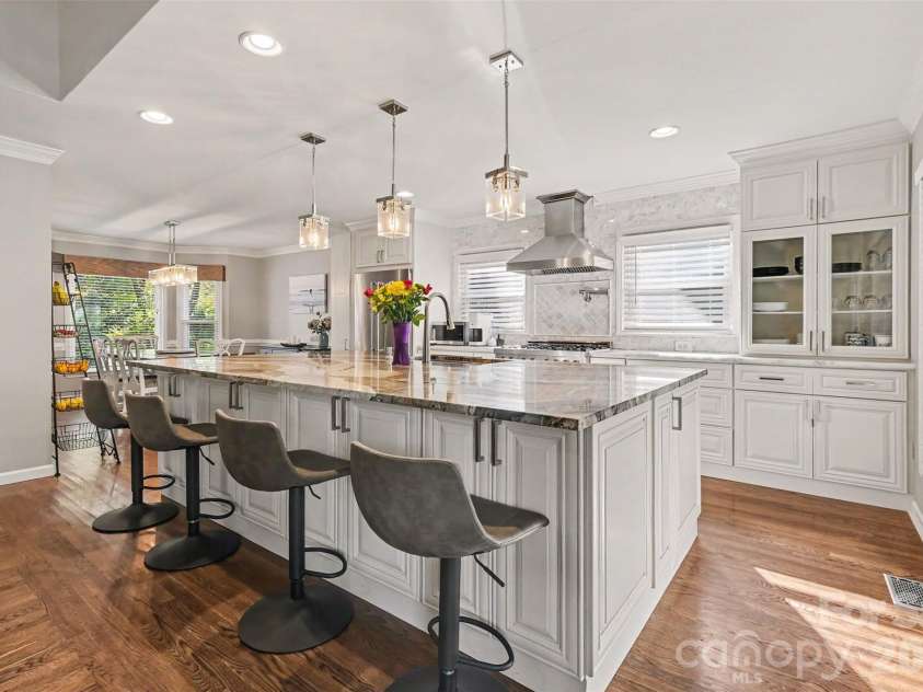 9433 Harris Glen Drive, Charlotte, NC 28269.  MLS# CAR4420751, YatesRealty ID 49983. 