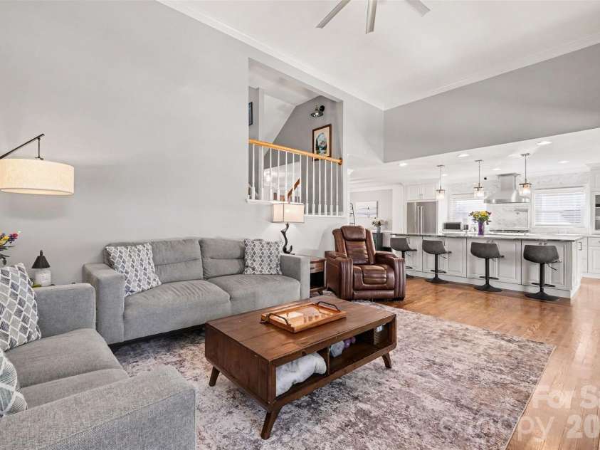 9433 Harris Glen Drive, Charlotte, NC 28269.  MLS# CAR4420751, YatesRealty ID 49983. 