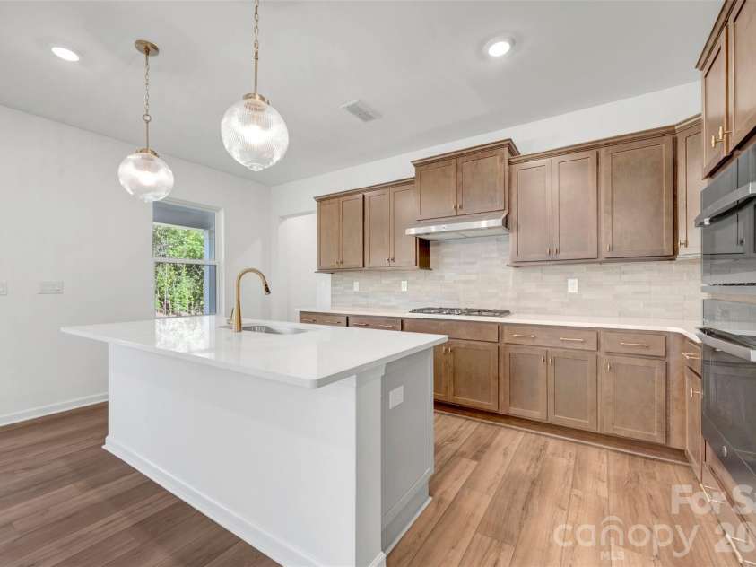 230 Amber Glen Drive, Locust, NC 28097.  MLS# CAR4423302, YatesRealty ID 49988. Kitchen