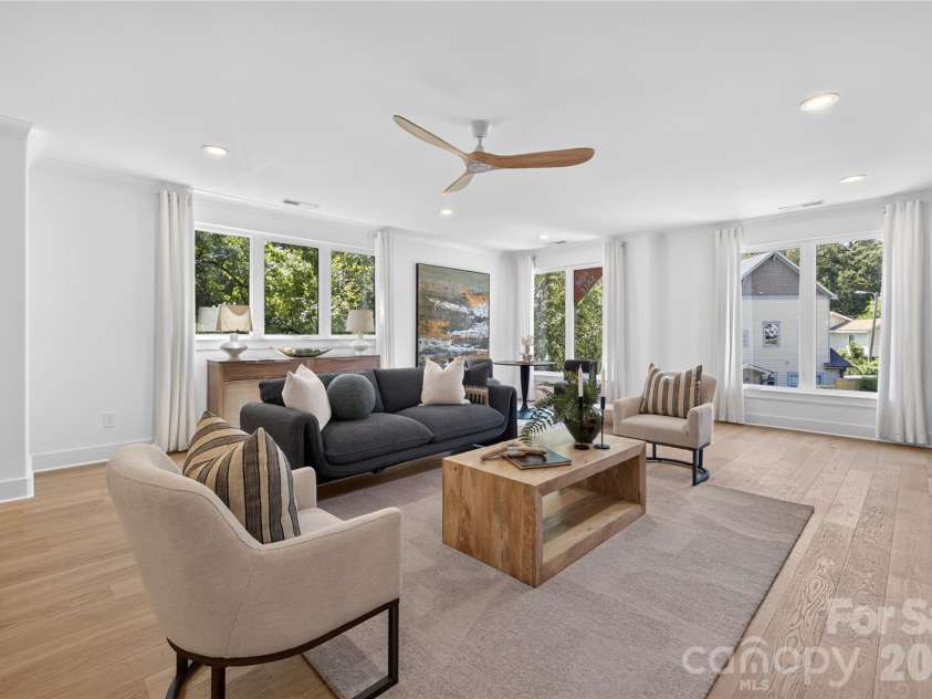 1506 Sumter Avenue, Charlotte, NC 28208.  MLS# CAR4423467, YatesRealty ID 49990. 
