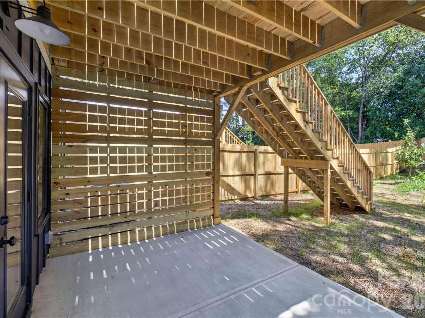 1506 Sumter Avenue, Charlotte, NC 28208.  MLS# CAR4423467, YatesRealty ID 49990. 