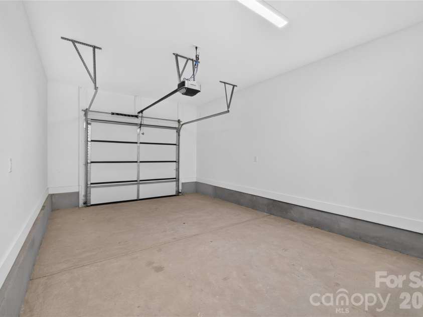 1506 Sumter Avenue, Charlotte, NC 28208.  MLS# CAR4423467, YatesRealty ID 49990. 