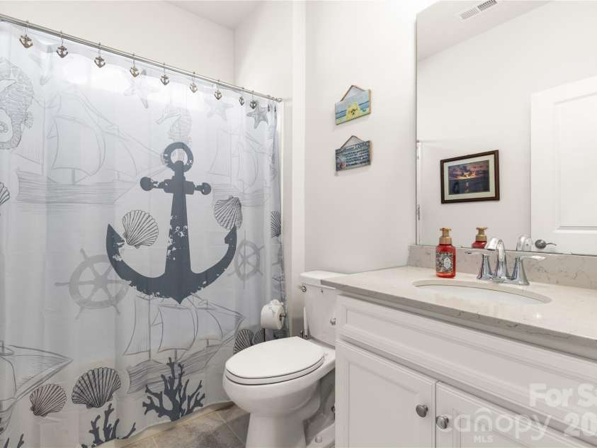 15706 Aviary Orchard Way, Charlotte, NC 28278.  MLS# CAR4422516, YatesRealty ID 49992. 
