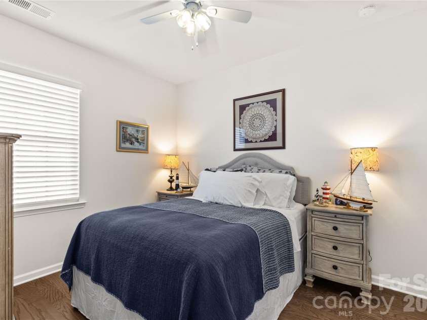 15706 Aviary Orchard Way, Charlotte, NC 28278.  MLS# CAR4422516, YatesRealty ID 49992. 