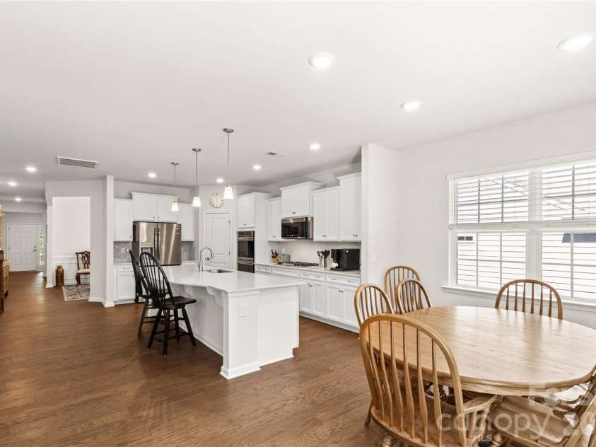 15706 Aviary Orchard Way, Charlotte, NC 28278.  MLS# CAR4422516, YatesRealty ID 49992. 