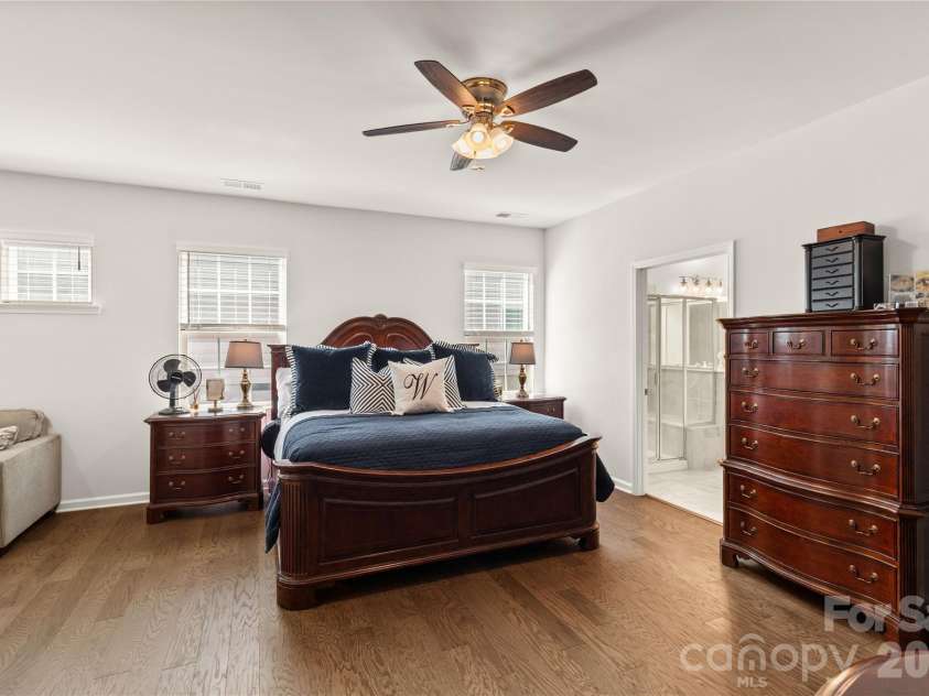 15706 Aviary Orchard Way, Charlotte, NC 28278.  MLS# CAR4422516, YatesRealty ID 49992. 