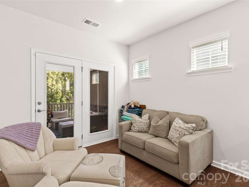 15706 Aviary Orchard Way, Charlotte, NC 28278.  MLS# CAR4422516, YatesRealty ID 49992. 