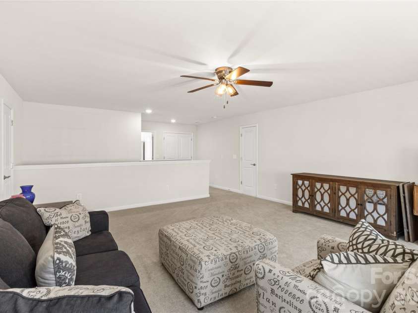 15706 Aviary Orchard Way, Charlotte, NC 28278.  MLS# CAR4422516, YatesRealty ID 49992. 
